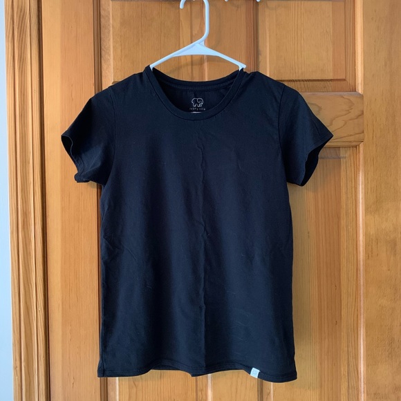 ivory ella Tops - Ivory Ella Black tee NWOT
